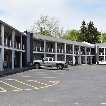 University Manor Inn Buffalo Exteriör bild